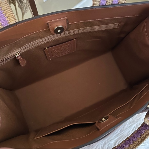 Coach Smith Tote Bag - Picture 13 of 15